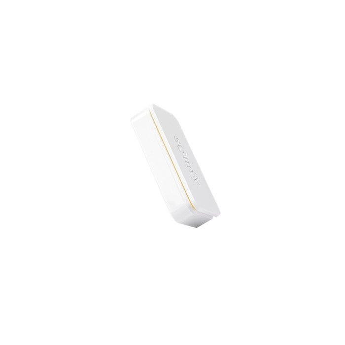 2401487 - IntelliTAG - Packshot - 01